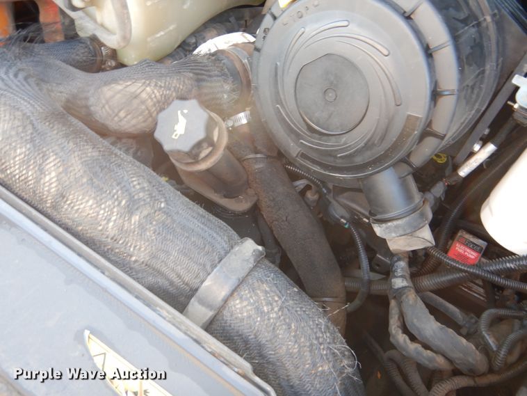 image for item DI3528 2013 Case SV300  skid steer loader