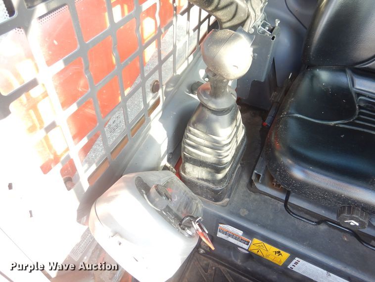 image for item DI3529 2017 Kubota SSV65  skid steer loader