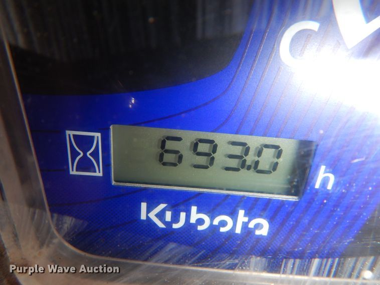 image for item DI3529 2017 Kubota SSV65  skid steer loader