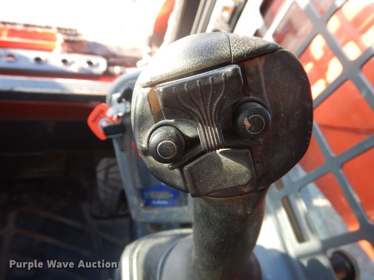 image for item DI3529 2017 Kubota SSV65  skid steer loader