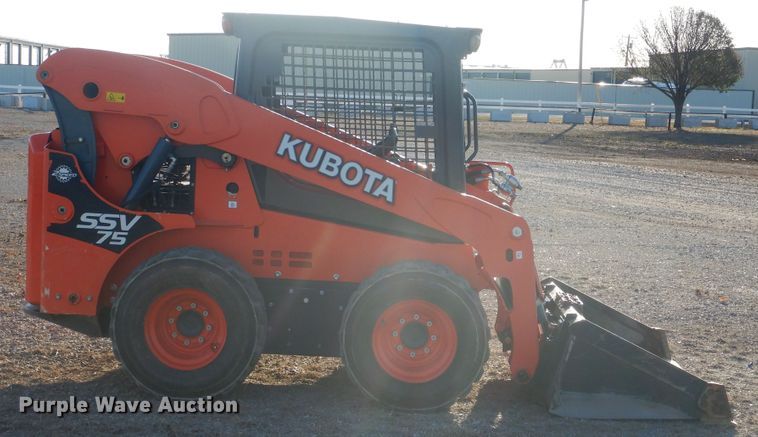 image for item DI3530 2017 Kubota SSV75  skid steer loader