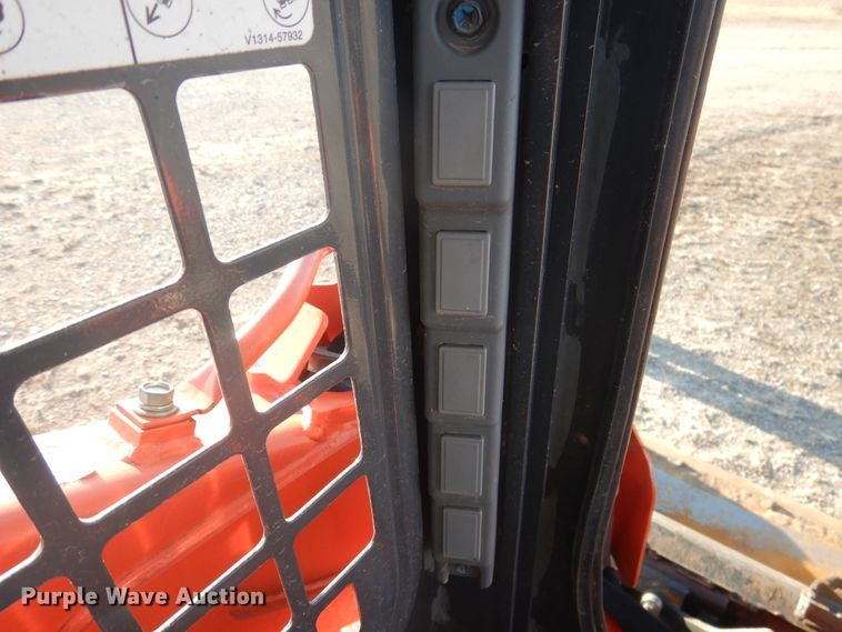 image for item DI3530 2017 Kubota SSV75  skid steer loader