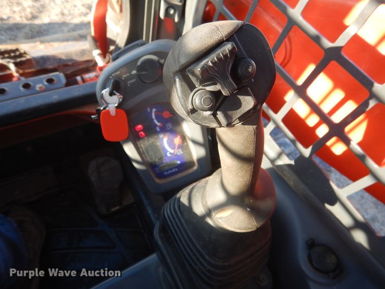 image for item DI3530 2017 Kubota SSV75  skid steer loader