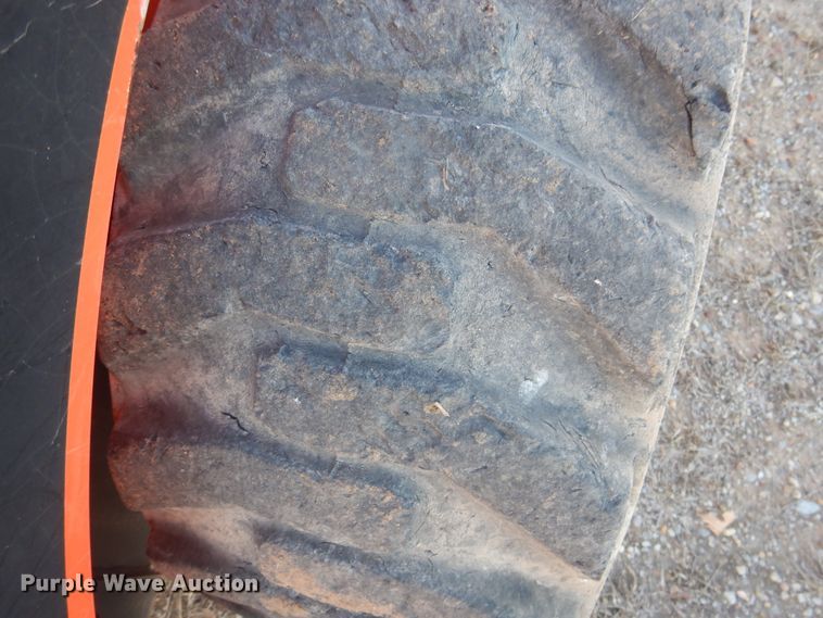 image for item DI3530 2017 Kubota SSV75  skid steer loader