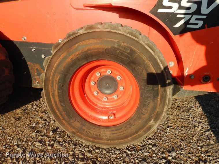 image for item DI3530 2017 Kubota SSV75  skid steer loader