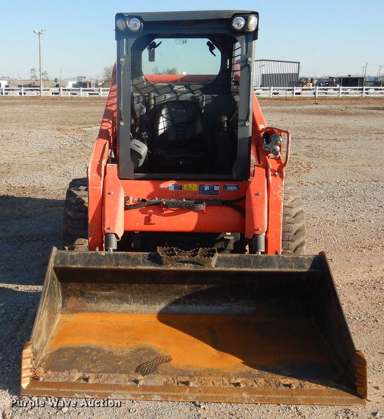 image for item DI3531 2017 Kubota SSV75  skid steer loader
