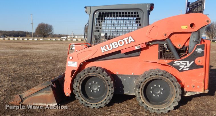 image for item DI3532 2017 Kubota SSV75  skid steer loader