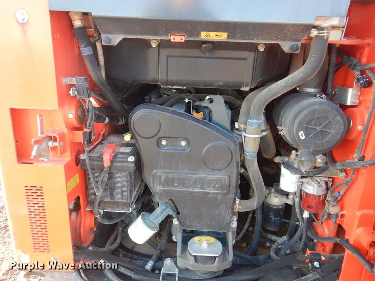 image for item DI3532 2017 Kubota SSV75  skid steer loader