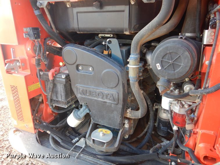 image for item DI3532 2017 Kubota SSV75  skid steer loader