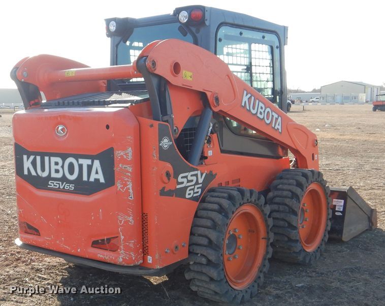 image for item DI3533 2019 Kubota SSV65  skid steer loader