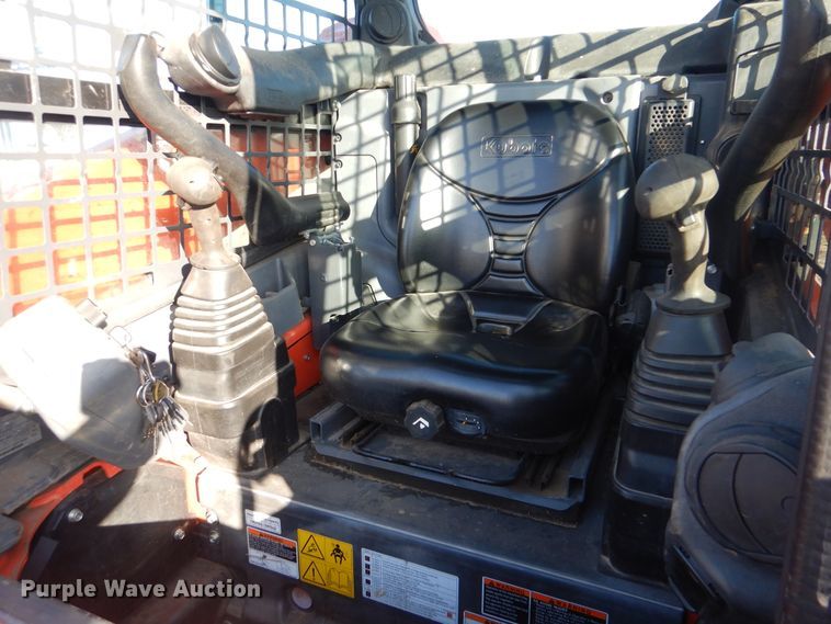 image for item DI3533 2019 Kubota SSV65  skid steer loader