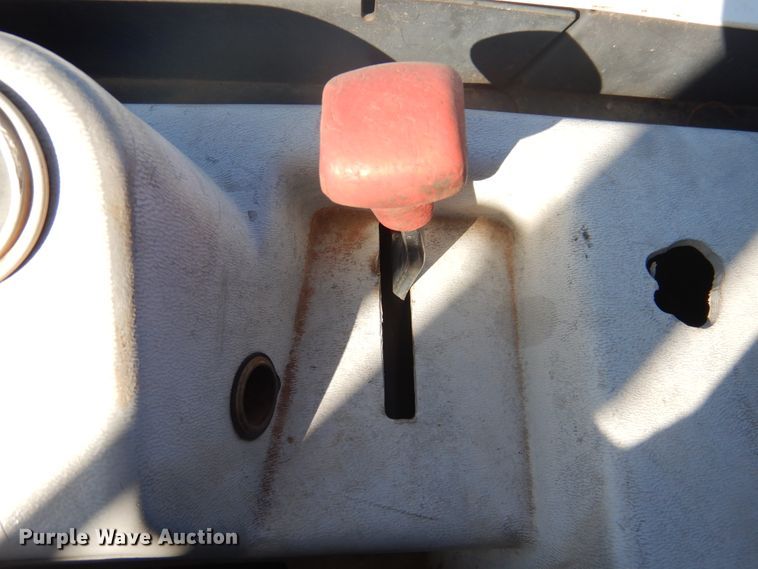 image for item DI3534 1999 Bobcat 331  mini excavator