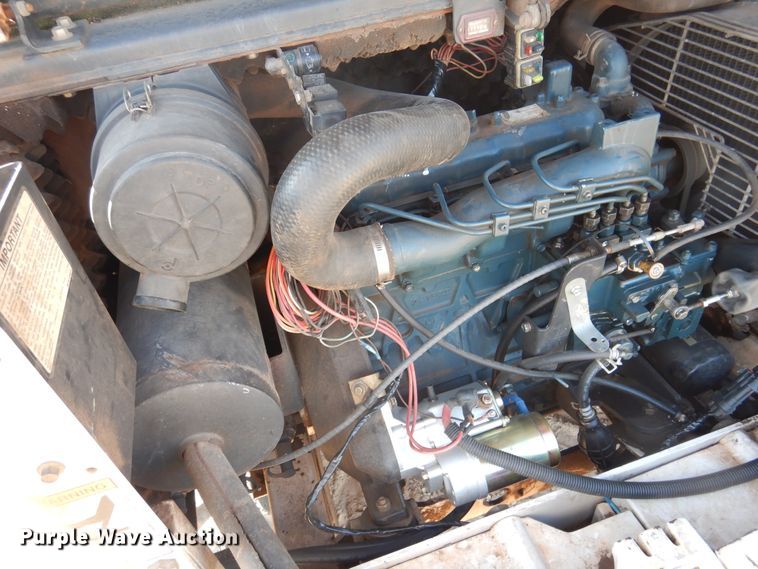 image for item DI3534 1999 Bobcat 331  mini excavator