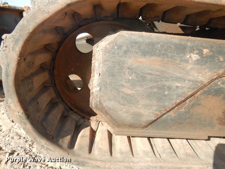 image for item DI3534 1999 Bobcat 331  mini excavator