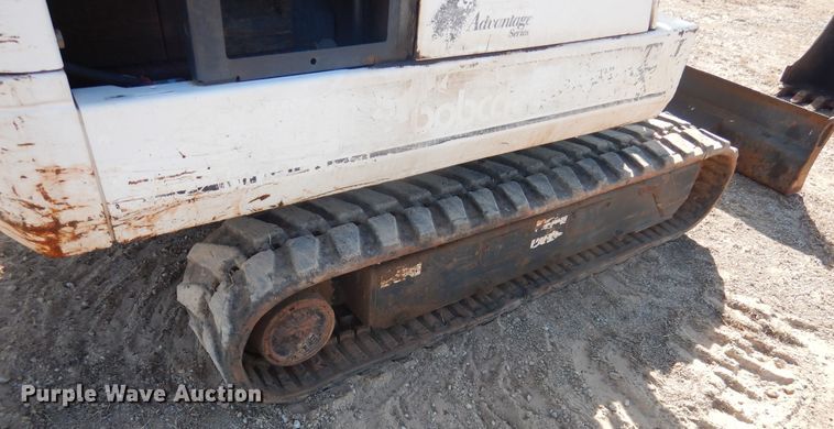 image for item DI3534 1999 Bobcat 331  mini excavator