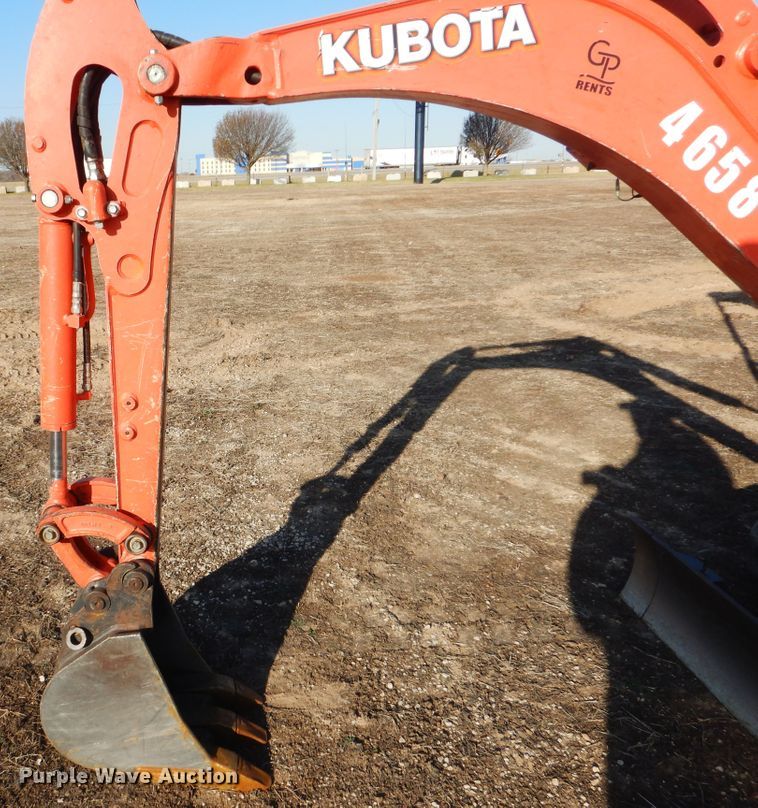 image for item DI3535 2016 Kubota U17  mini excavator