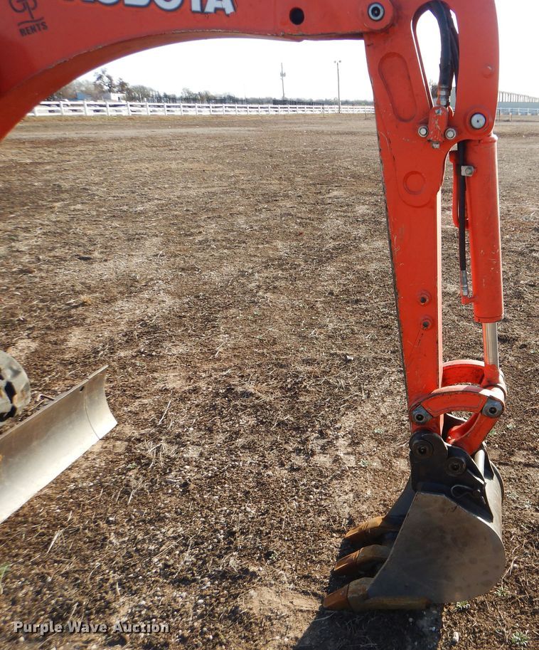 image for item DI3535 2016 Kubota U17  mini excavator