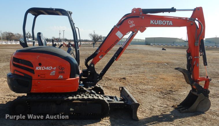 image for item DI3537 2019 Kubota KX040-4  mini excavator