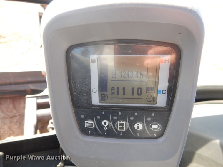 image for item DI3537 2019 Kubota KX040-4  mini excavator