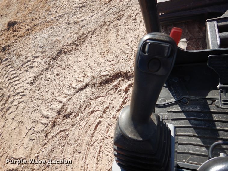 image for item DI3537 2019 Kubota KX040-4  mini excavator