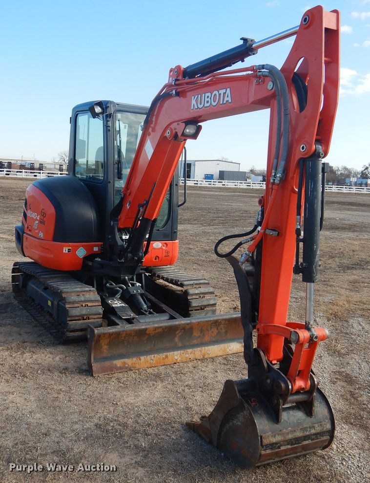 image for item DI3538 2019 Kubota KX040-4  mini excavator