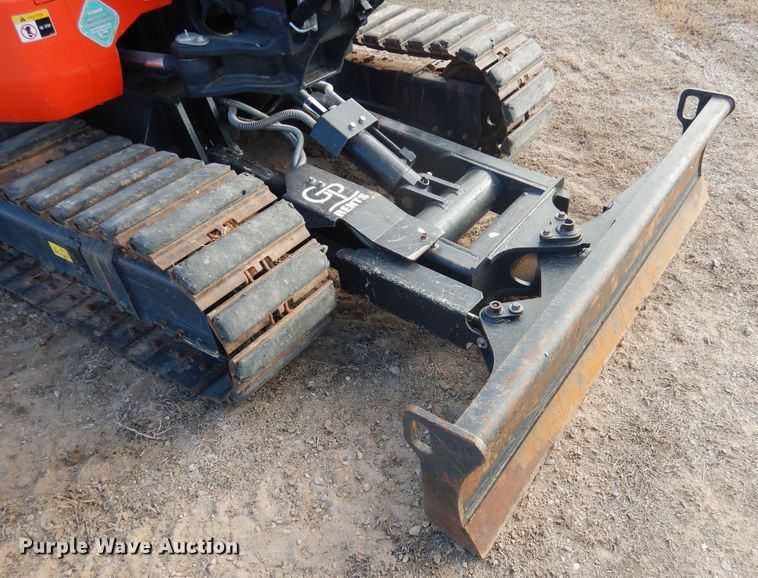 image for item DI3538 2019 Kubota KX040-4  mini excavator