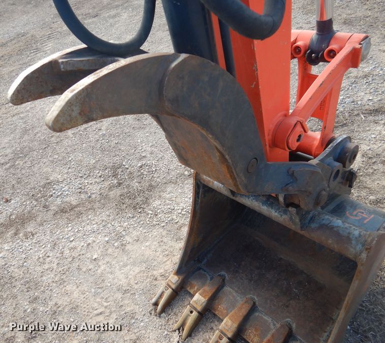 image for item DI3538 2019 Kubota KX040-4  mini excavator