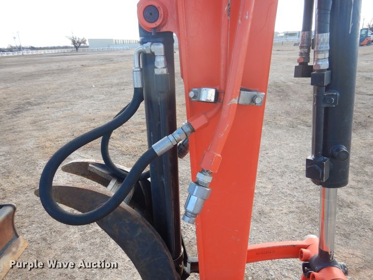 image for item DI3538 2019 Kubota KX040-4  mini excavator
