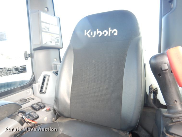 image for item DI3538 2019 Kubota KX040-4  mini excavator