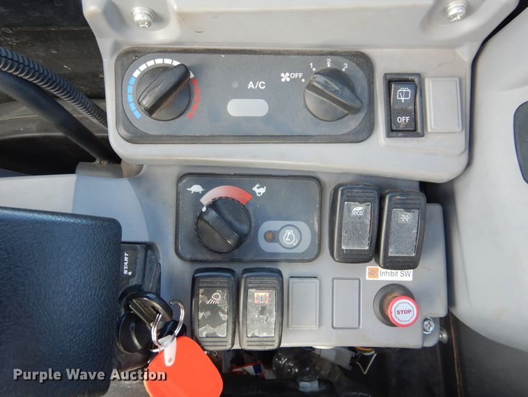 image for item DI3538 2019 Kubota KX040-4  mini excavator