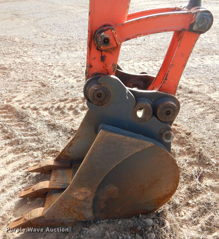 image for item DI3539 2018 Kubota KX040-4  mini excavator
