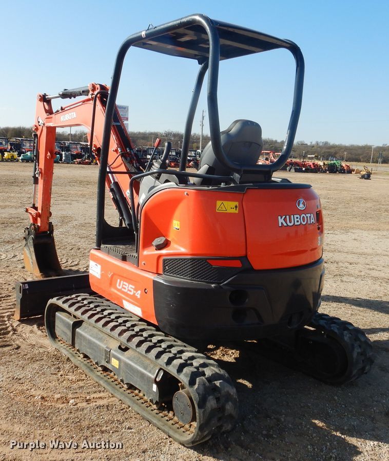 image for item DI3540 2019 Kubota U35-4  mini excavator
