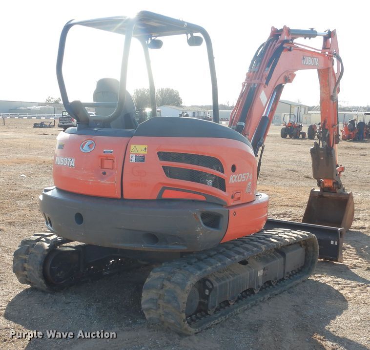 image for item DI3541 2017 Kubota KX057-4R1AP  mini excavator