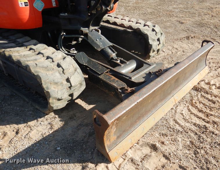 image for item DI3541 2017 Kubota KX057-4R1AP  mini excavator