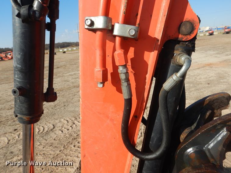 image for item DI3541 2017 Kubota KX057-4R1AP  mini excavator