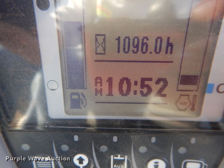 image for item DI3541 2017 Kubota KX057-4R1AP  mini excavator