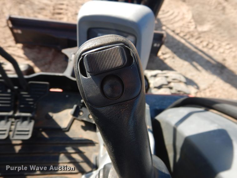 image for item DI3541 2017 Kubota KX057-4R1AP  mini excavator