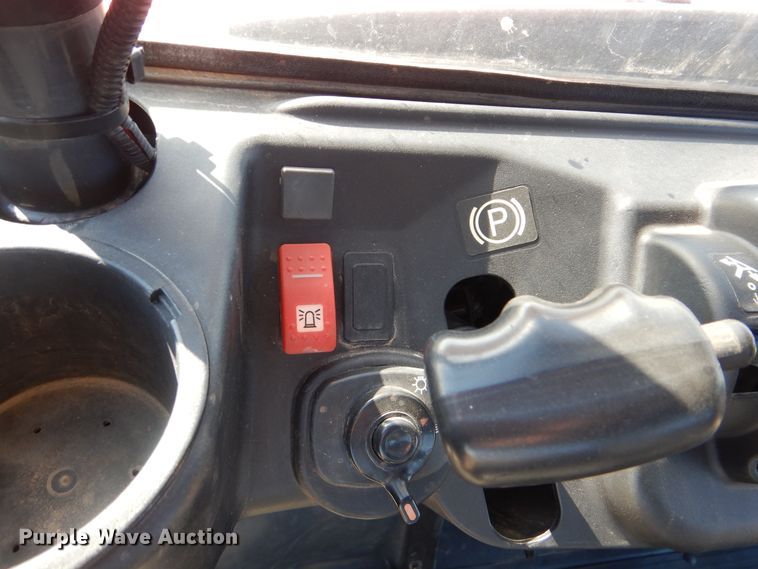 image for item DI3546 2016 Kubota RTV-X1140  utility vehicle