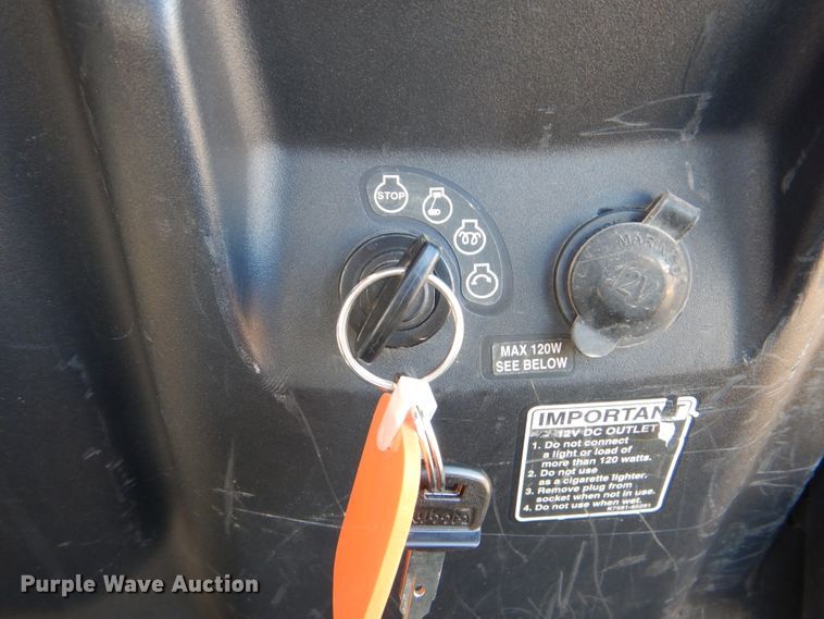 image for item DI3552 2016 Kubota RTV-X1140  utility vehicle