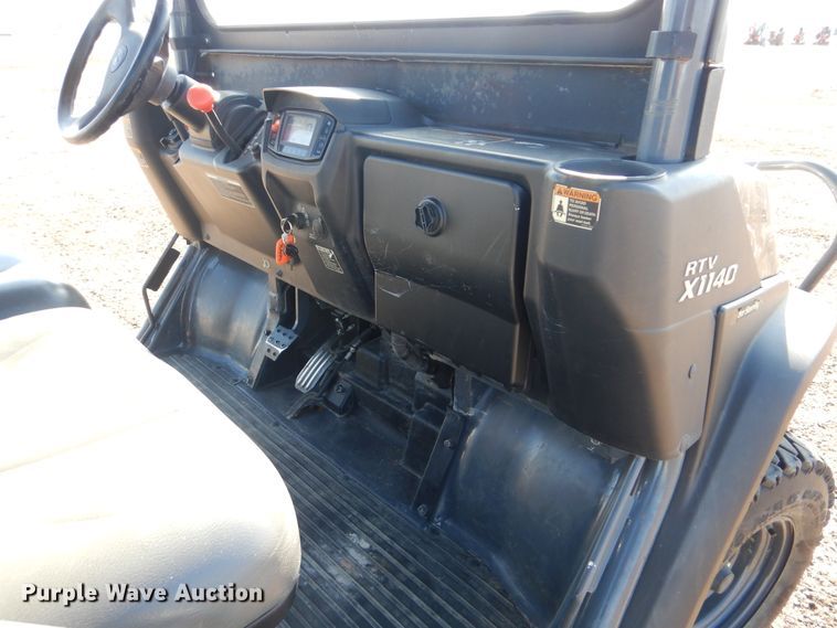 image for item DI3552 2016 Kubota RTV-X1140  utility vehicle