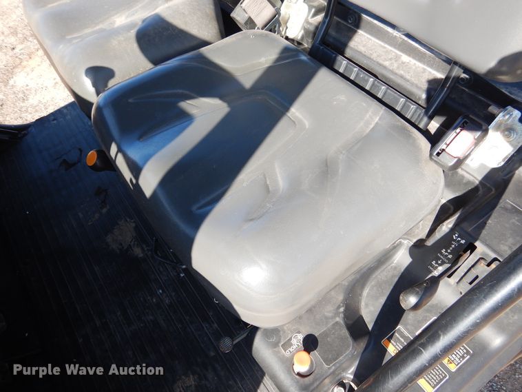 image for item DI3553 2018 Kubota RTV-X1140  utility vehicle