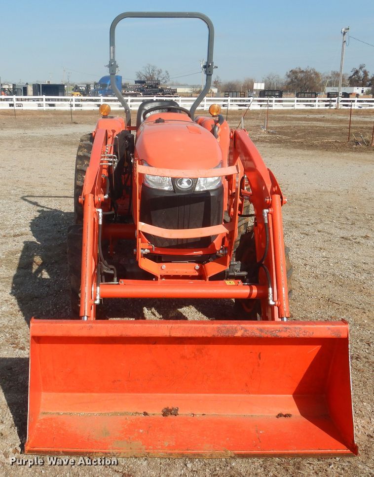 image for item DI3557 2018 Kubota L4701  MFWD tractor