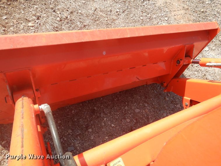 image for item DI3557 2018 Kubota L4701  MFWD tractor