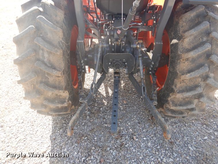 image for item DI3557 2018 Kubota L4701  MFWD tractor