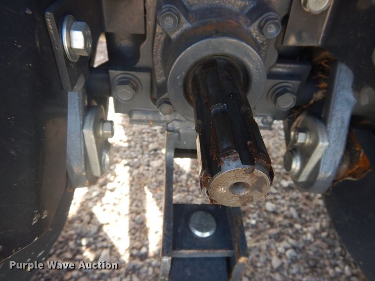 image for item DI3557 2018 Kubota L4701  MFWD tractor