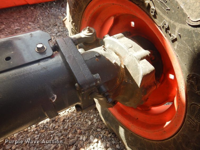 image for item DI3557 2018 Kubota L4701  MFWD tractor