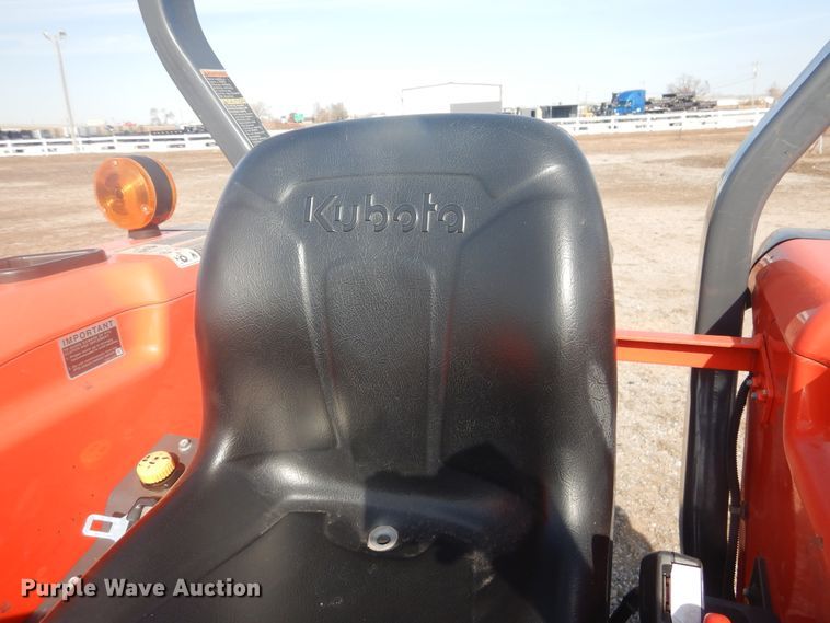 image for item DI3557 2018 Kubota L4701  MFWD tractor