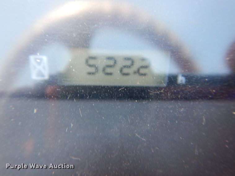 image for item DI3557 2018 Kubota L4701  MFWD tractor