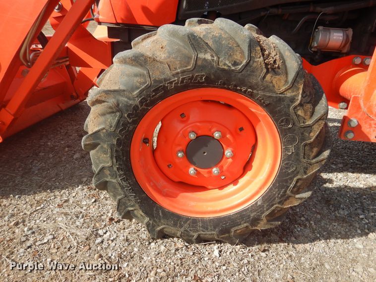 image for item DI3557 2018 Kubota L4701  MFWD tractor