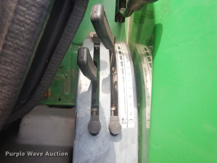 image for item DI3560 Montana LG4940  MFWD tractor